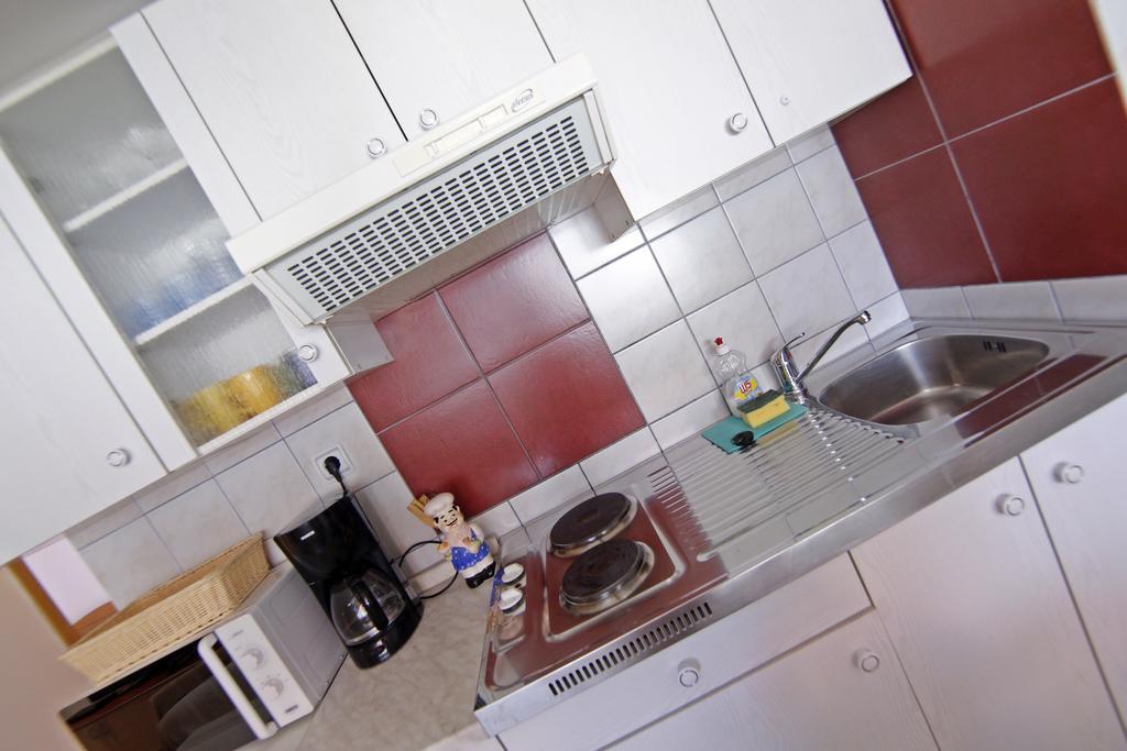 Apartment House Lalita Fužine Екстериор снимка